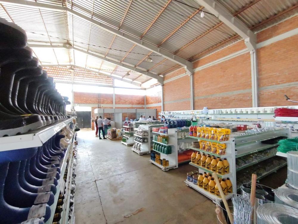 A loja de agropecuária e de materiais de construção já está funcionando / Foto: Assessoria de Comunicação | Prefeitura de Tenente Portela