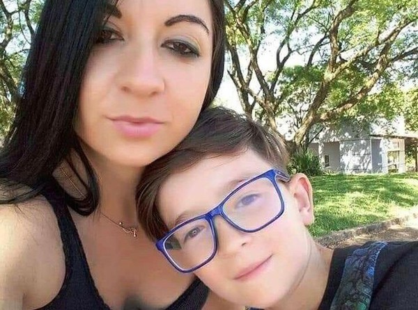 Rafael Winques e a mãe, Alexandra Salete Dougokenski (Foto: Polícia Civil/Divulgação)