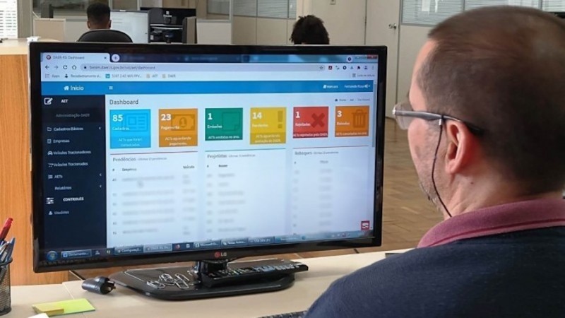 O sistema foi desenvolvido pelas superintendências de Transportes de Cargas (STC) e de Tecnologia da Informação (STI) do Daer - Foto: Divulgação Daer