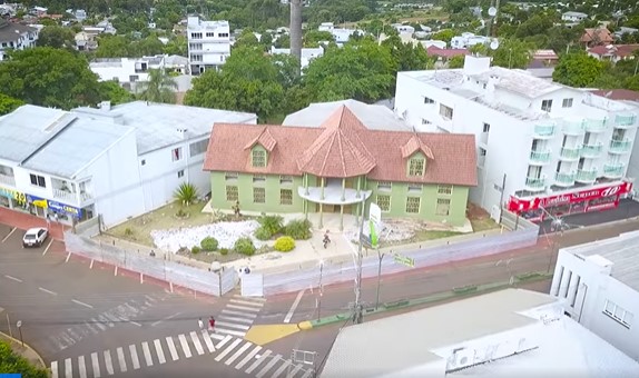 Centro Cultural de Tenente Portela está isolado para reforma (Foto: Assessoria de Comunicação de Tenente Portela)