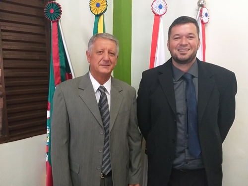 Para a justiça não hoube ilegalidade na campanha de Locatelli e André (Foto: Divulgação)