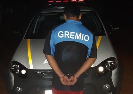 Motorista foi encaminhado a Delegacia de Polícia de Redentora para a adoção das providências cabíveis ao fato (Foto: Divulgação/Brigada Militar)