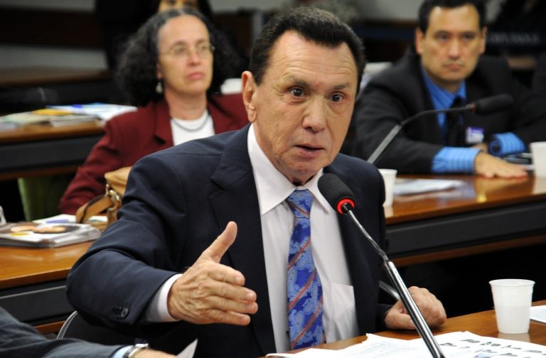 Carlos Bezerra: a lei atual é omissa - (Foto: Divulgação)