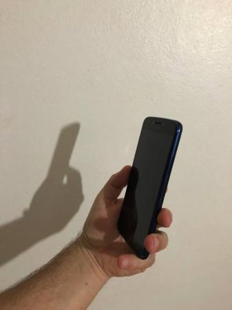 Quem tiver a linha pré-paga bloqueada poderá atualizar os dados cadastrais na sua prestadora (Foto: Diones Roberto Becker)