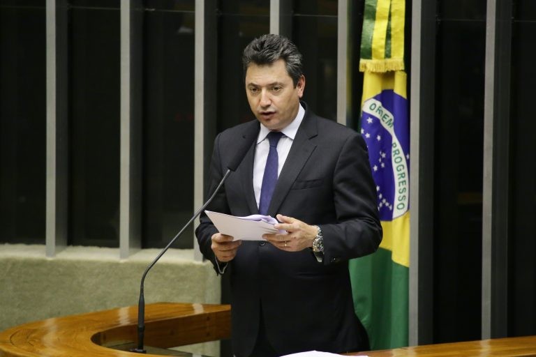 Souza: projeto busca melhorar ambiente de negócios voltados para a agricultura - (Foto: Michel Jesus/ Câmara dos Deputados)