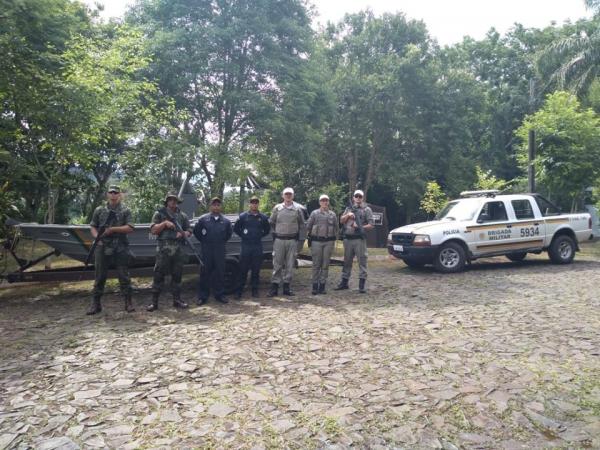 Marinha do Brasil desencadeou ações com o apoio da Brigada Militar de Tiradentes do Sul (Foto: Divulgação/7º BPM)