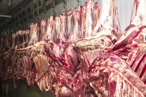Os alimentos e bebidas tiveram uma alta de preços de 0,72%. - Marcello Casal JrAgência Brasil