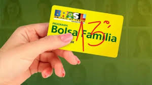 Segundo a Caixa Econômica Federal, que administra os pagamentos, 13,1 milhões de famílias estão sendo atendidas pelo Bolsa Família em dezembro