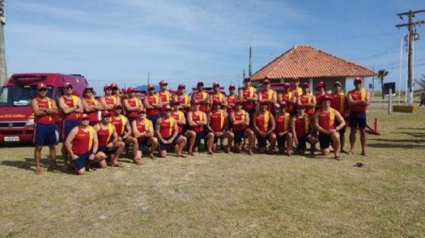 Os alunos formados atuarão na operação que terá início no dia 21 de dezembro - Foto: Divulgação / CBMRS