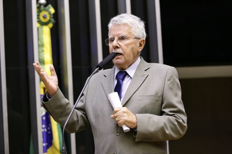 Corrêa: as reformas deixaram dúvidas para os segurados do INSS - (Foto: Michel Jesus/ Câmara dos Deputados)