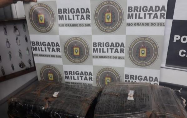 Droga estava escondida no interior de um Peugeot 207 - Foto: Brigada Militar 