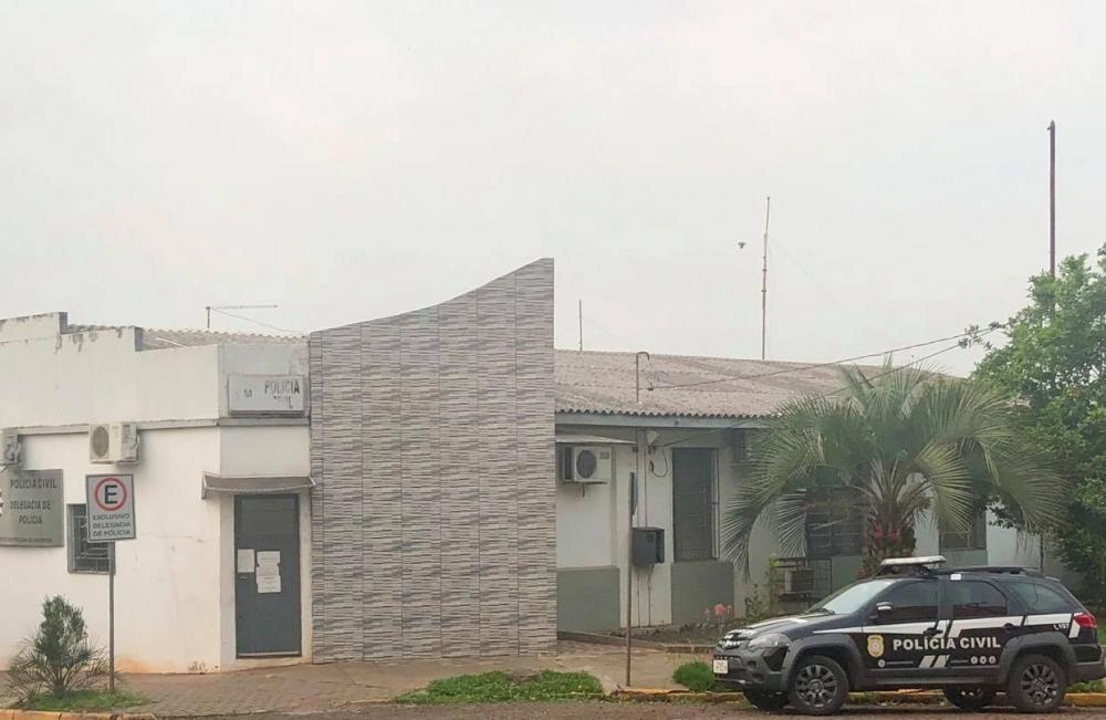 Polícia Civil iniciou a apuração das circunstâncias e da autoria dos disparos de arma de fogo que atingiram o jovem (Foto: Diones Roberto Becker)