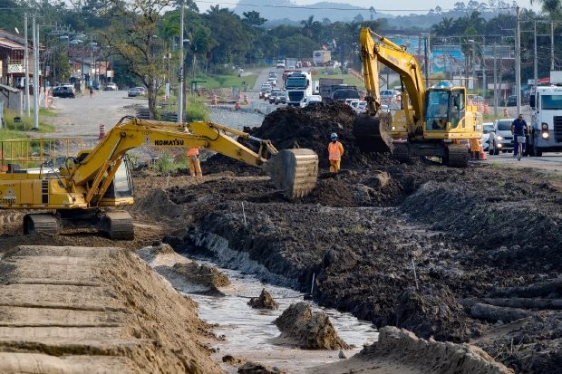 Foram repassados R$ 8 milhões para a BR-280, que será duplicada com investimento total de R$ 50 milhões - Fotos: Mauricio Vieira / Secom