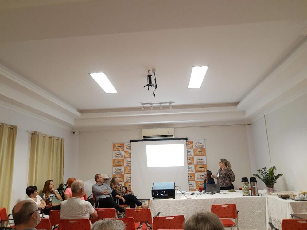 Os sócios estiveram reunidos na última quarta-feira (Foto: Jonas Martins)