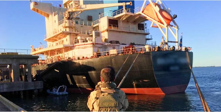 No sábado passado, a PF apreendeu 136 quilos de cocaína em um navio atracado no cais/ Foto : PF/ Divulgação/ CP