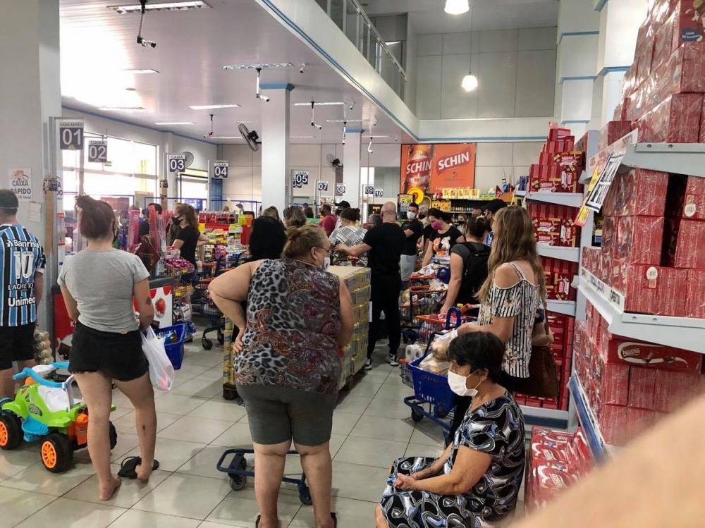Conforme a ABRAS, a maior variação do consumo do trimestre foi registrada em março (Foto: Diones Roberto Becker)