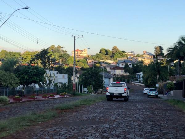 Rua Tupã é uma das relacionadas para receber asfalto (Foto: Diones Roberto Becker)