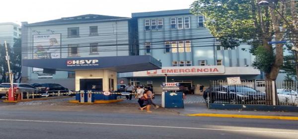 Os internados em estado grave necessitam de respiração mecânica, os demais estão em isolamento (Foto: Alpestrefm.com)