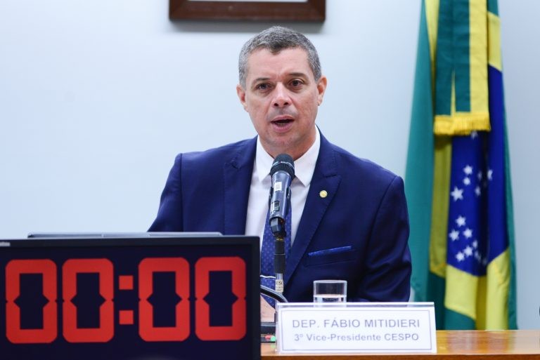 Mitidieri: 