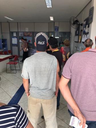 Decreto frisa a necessidade de distanciamento interpessoal e condições de higiene em templos religiosos e agências lotéricas (Foto: Diones Roberto Becker)