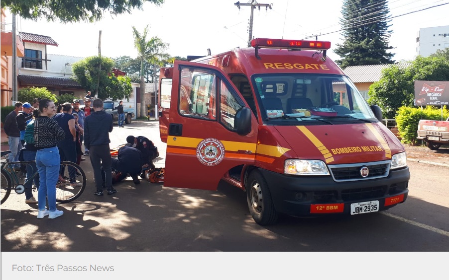 Jovem foi socorrido e levado ao Hospital de Caridade de Ijuí (Foto: Três Passos News)