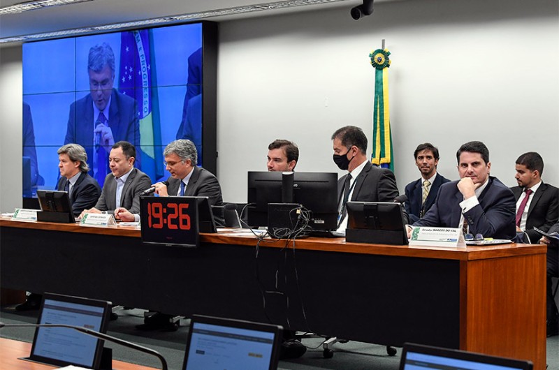 O secretário Especial do Tesouro e Orçamento, Esteves Colnago, traçou um quadro otimista da recuperação das contas públicas, em audiência da CMO - Roque de Sá/Agência Senado