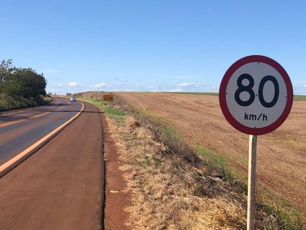 Serão instalados controladores de velocidade para monitorar 93 faixas de tráfego em 13 rodovias estaduais (Foto: Diones Roberto Becker)