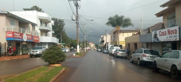 Temperatura em todo o estado ficará em torno de dez graus até o próximo sábado (Foto: Diones Roberto Becker)