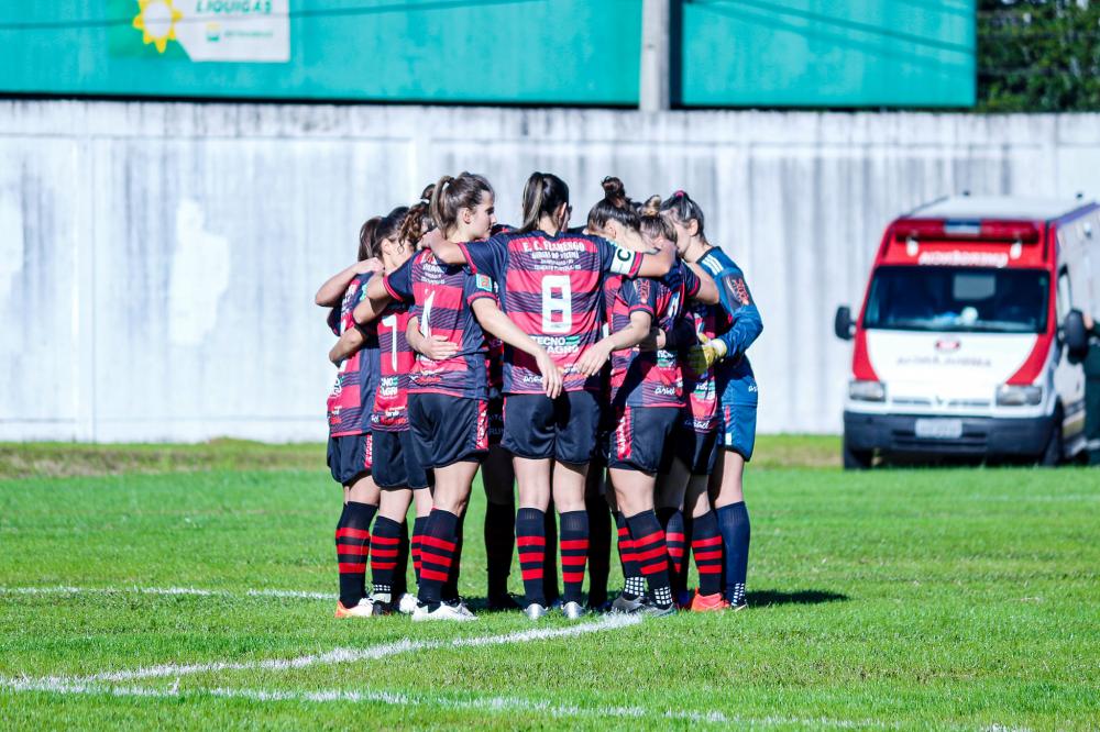 A equipe joga pelo empate para avançar para a próxima fase (Foto: Maria Eduarda Fortes/ EC Flamengo)