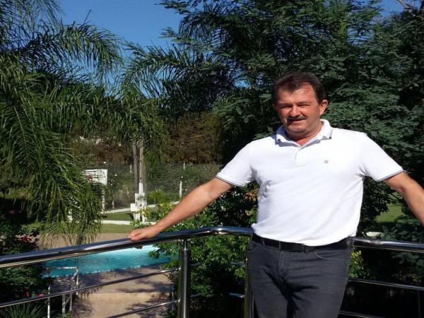 Ex-prefeito estava numa confraternização com a família quando ocorreu o acidente (Foto: Divulgação/Gazeta)