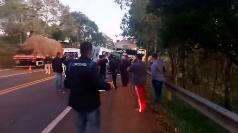 Acidente deixou sete mortos, entre eles, uma criança (Foto: Jornal Folha da Produção)