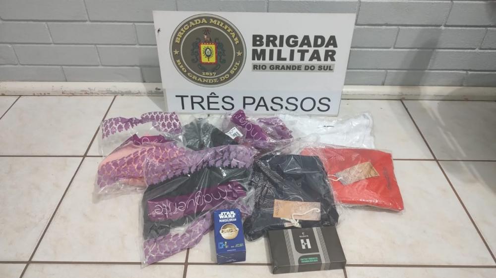 Materiais furtados foram recuperados no momento da prisão (Foto: Divulgação)