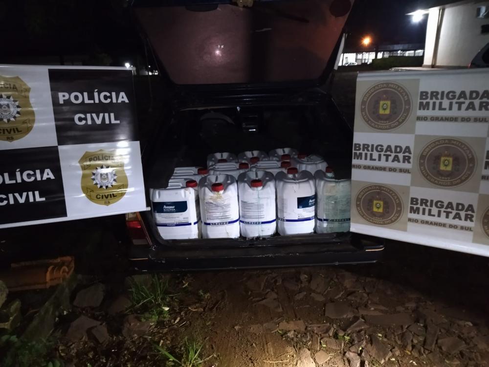 Carga de agrotóxicos foi aprendida pela Brigada Militar (Foto: Divulgação)