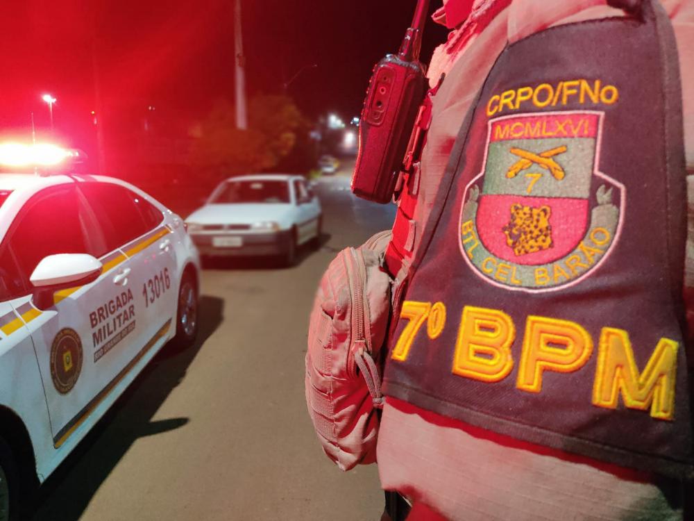 Trabalho de fiscalização realizado pelo 7º BPM (Foto: Divulgação)