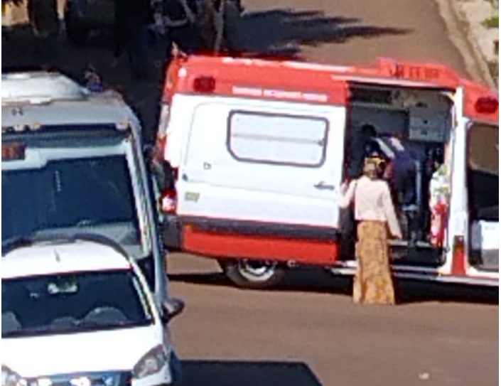 Vítima foi atendida pelo SAMU, mas não resistiu aos ferimentos (Foto: Observador Regional)