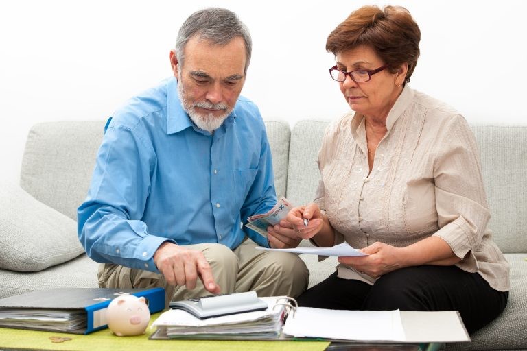 Margem consignável pode chegar a 45% de salário ou benefício - (Foto: Depositphotos)