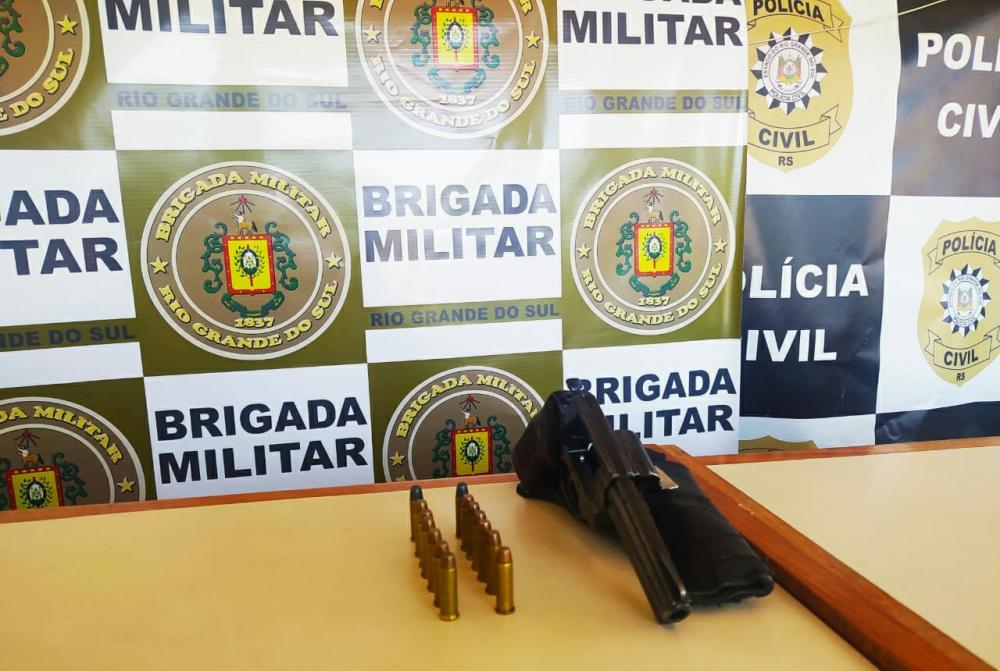 Arama apreendida durante a ação policial (Foto: Divulgação)