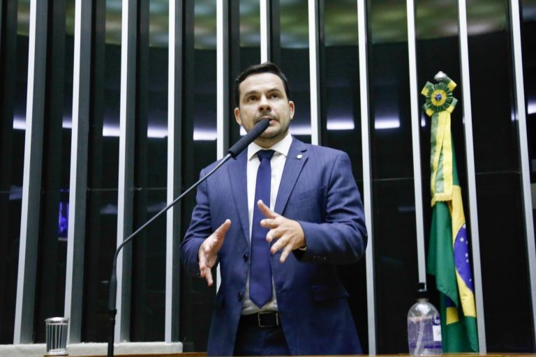 Capitão Alberto Neto, autor do projeto de lei - (Foto: Elaine Menke/Câmara do Deputados)