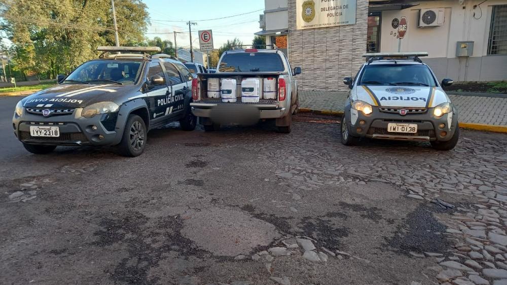 Veículo com os materiais contrabandeados foi abordado na localidade de Sítio Motta (Foto: Divulgação | BM)