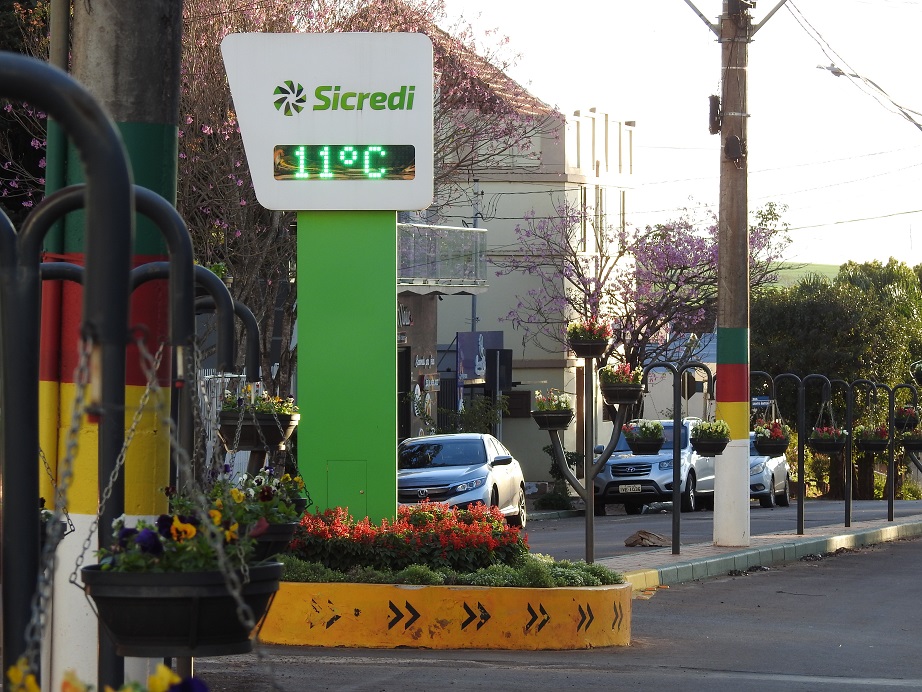 Termômetros aumentam gradativamente ao longo dos dias, chegando próximo dos 28°C na sexta-feira (26/8) (Foto: Diones Roberto Becker)