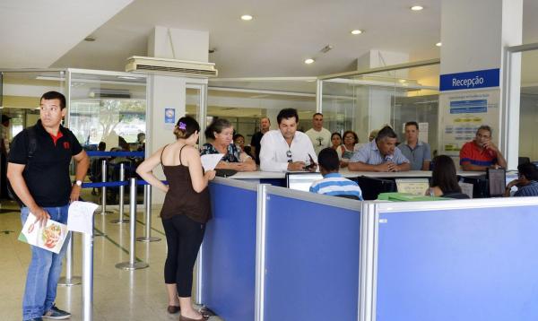 Antecipação do 13º é uma das medidas anunciadas pelo Governo Federal para o enfrentamento da pandemia de Covid-19 (Foto: Valter Campanato)