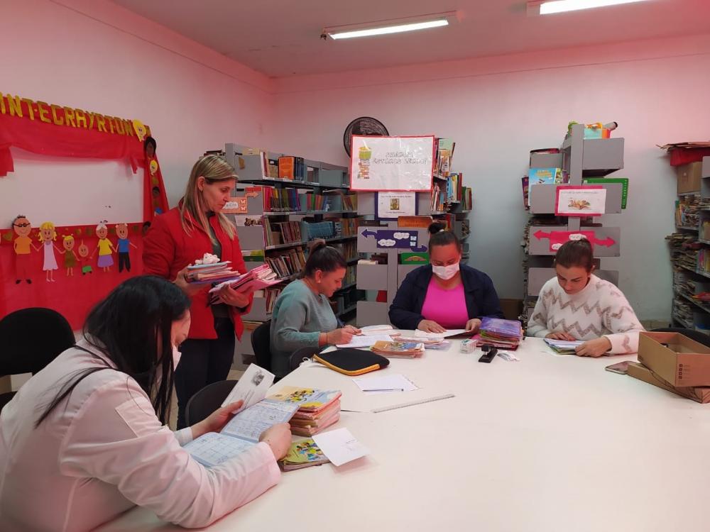 Reunião com as diretoras das escolas definiu ações (Foto: Divulgação)