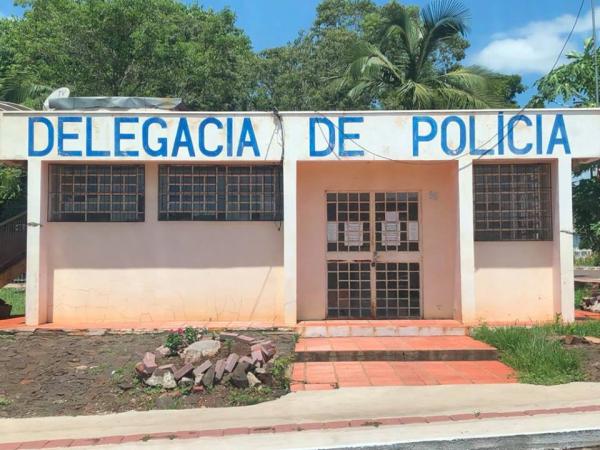 Brigada Militar encaminhou o homem até a Delegacia da Polícia Civil de Barra do Guarita para os trâmites legais (Foto: Diones Roberto Becker)