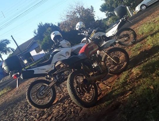 Patrulhamento feito pela ROCAM avistou e abordou a motocicleta (Foto: Divulgação/Brigada Militar)