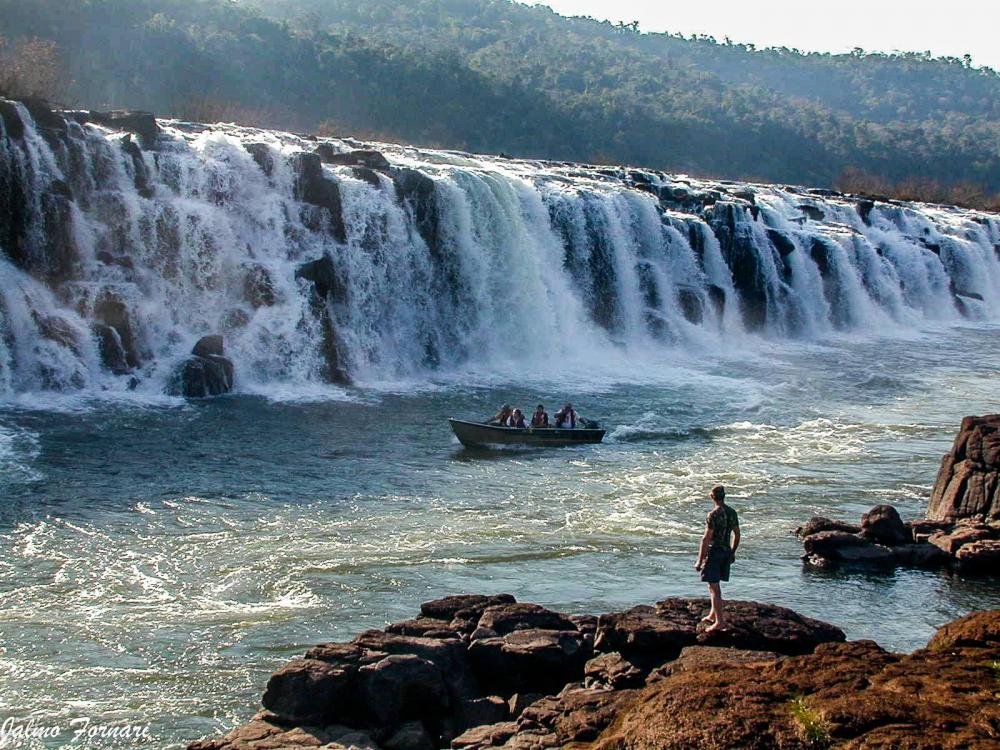 Salto do Yucumã fica dentro do Parque Estadual do Turvo (Foto: Jalmo Fornari)