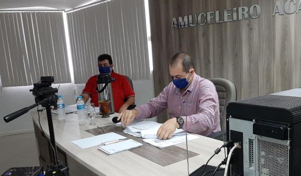 Lideranças da Região Celeiro apresentaram a demanda ao secretário Covatti Filho durante assembleia por videoconferência (Foto: Divulgação/Amuceleiro)