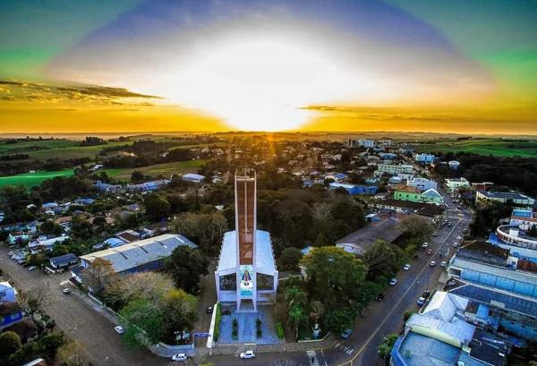 Seguem em monitoramento domiciliar, 121 pacientes (Foto: Jalmo Fornari)