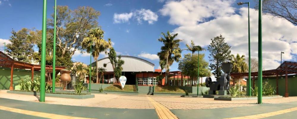 Projeto de revitalização da Praça Presidente João Goulart está em fase de conclusão (Foto: Diones Roberto Becker)