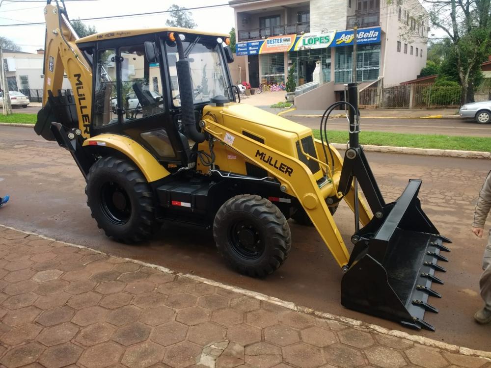 Máquina já está a disposição da comunidade (Foto: Planeta FM)