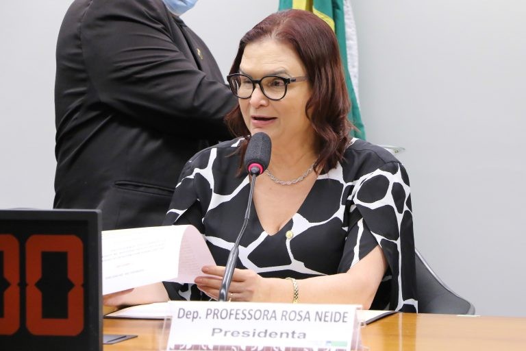 Deputada Rosa Neide, relatora do projeto - (Foto: Wesley Amaral/Câmara dos Deputados)